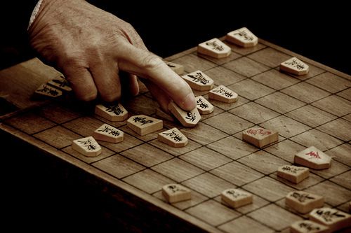 Shogi – Xadrez Japonês  Um Xadrez com Cartas e Dados